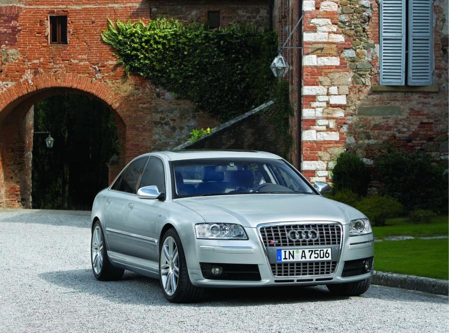  Audi S8 (D3) 2005 года  (WW) (фото 50 из 61)